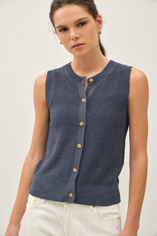 Light Weight Sweater Vest