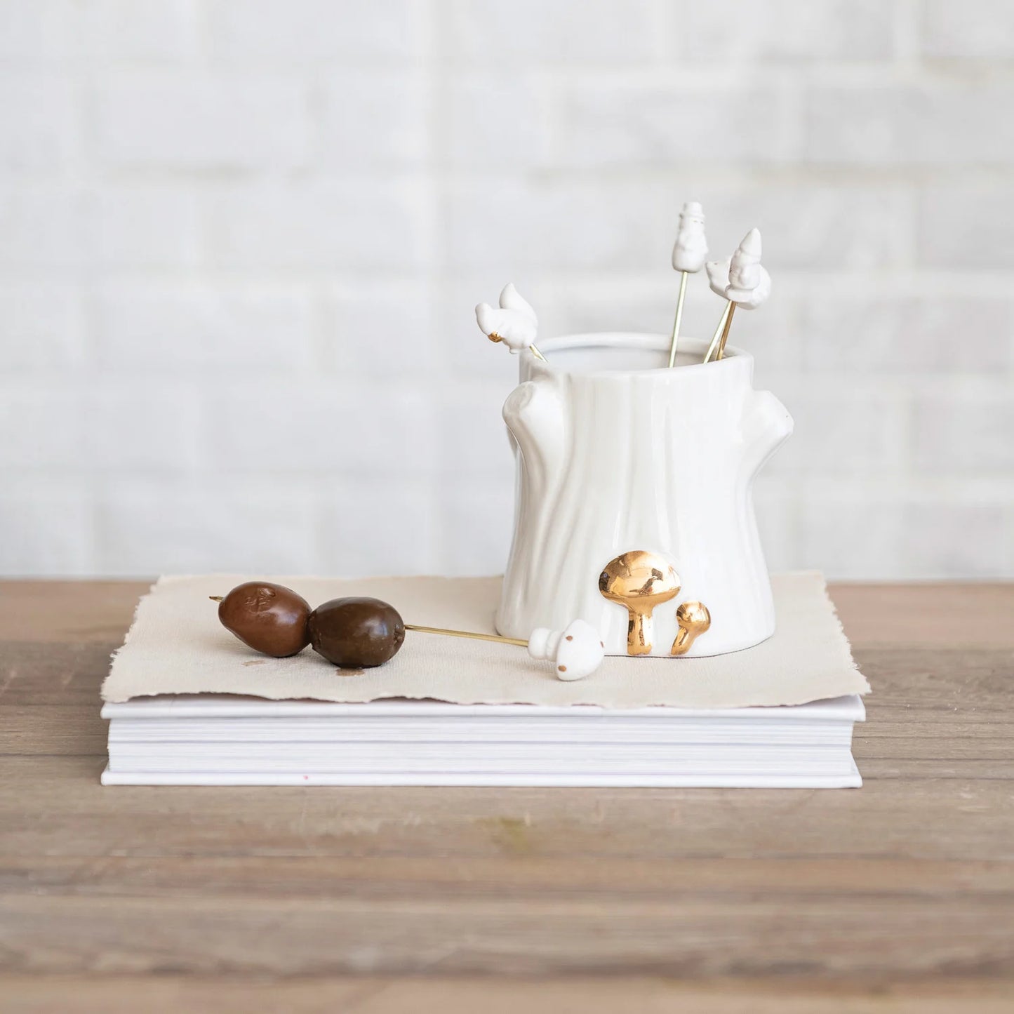 Woodland Appetizer Pick & Holder