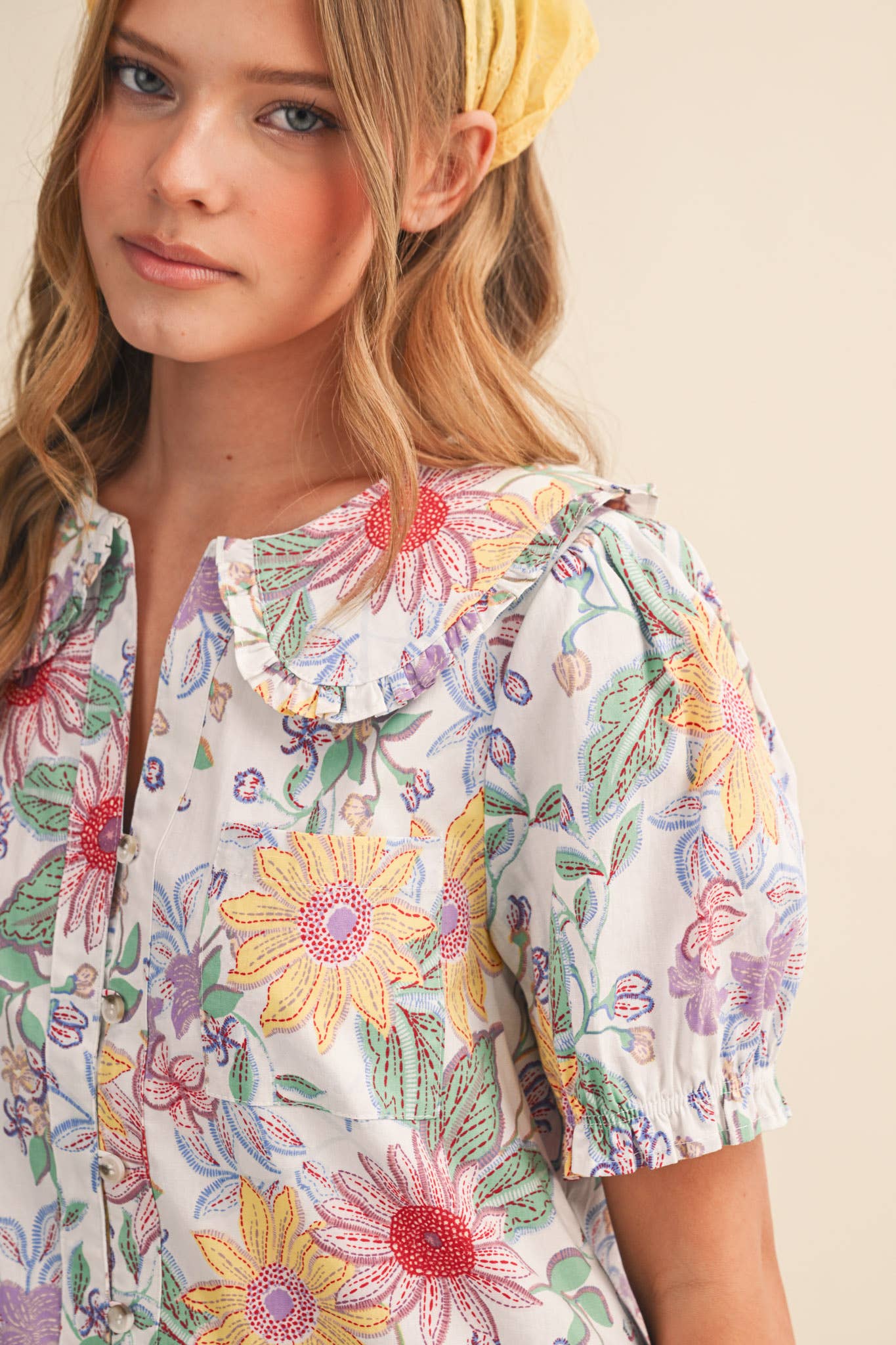 FLORAL PRINT DOLL COLLAR BUTTON DOWN