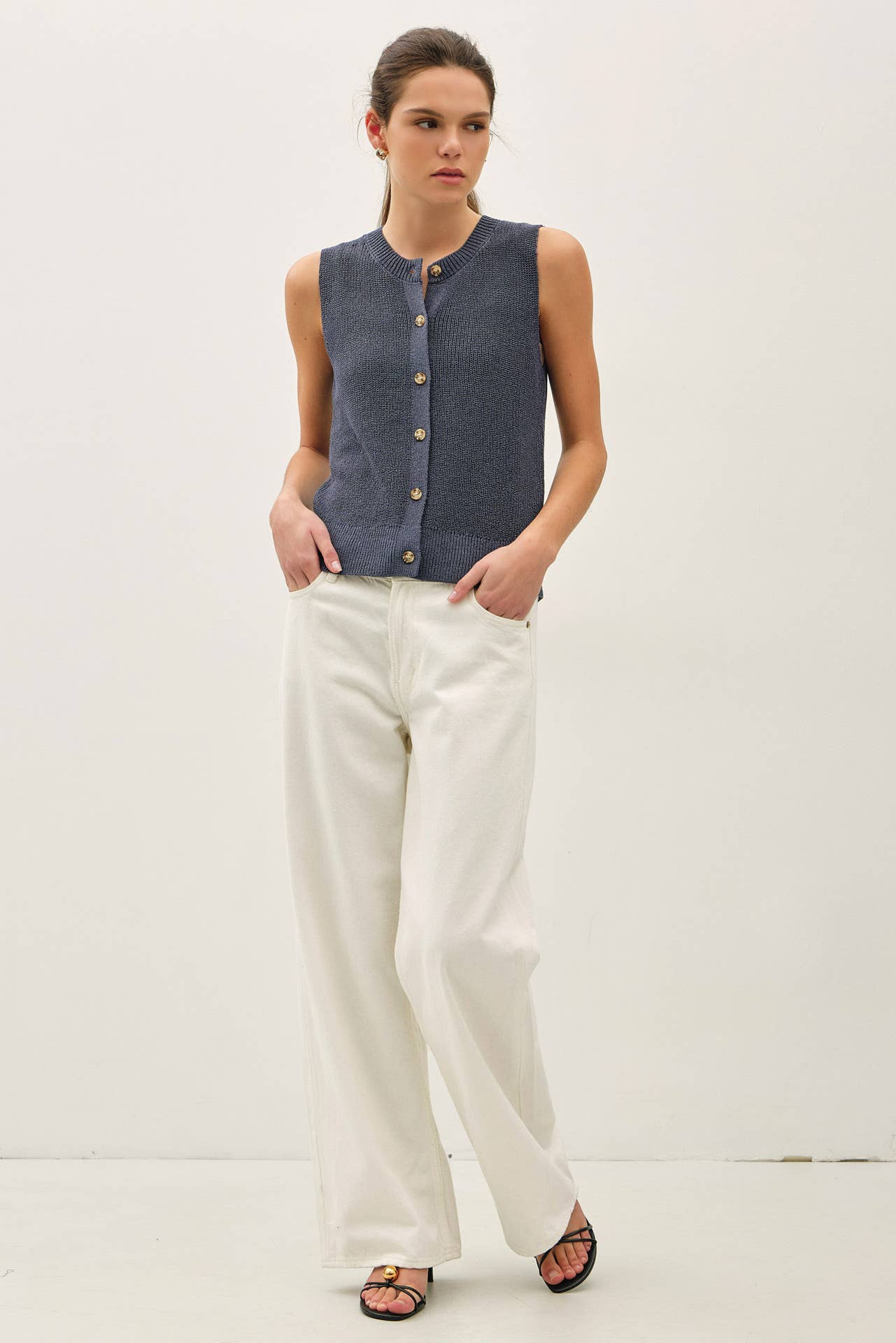 Light Weight Sweater Vest