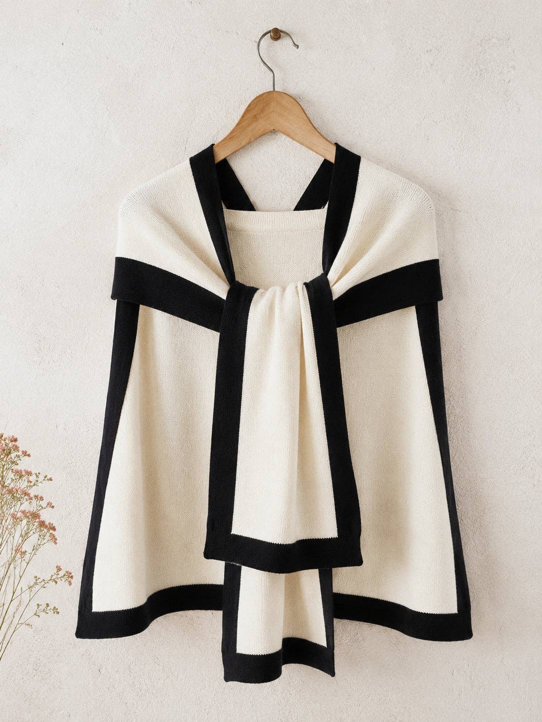 Two-Tone Knit Shoulder Wrap Scarf