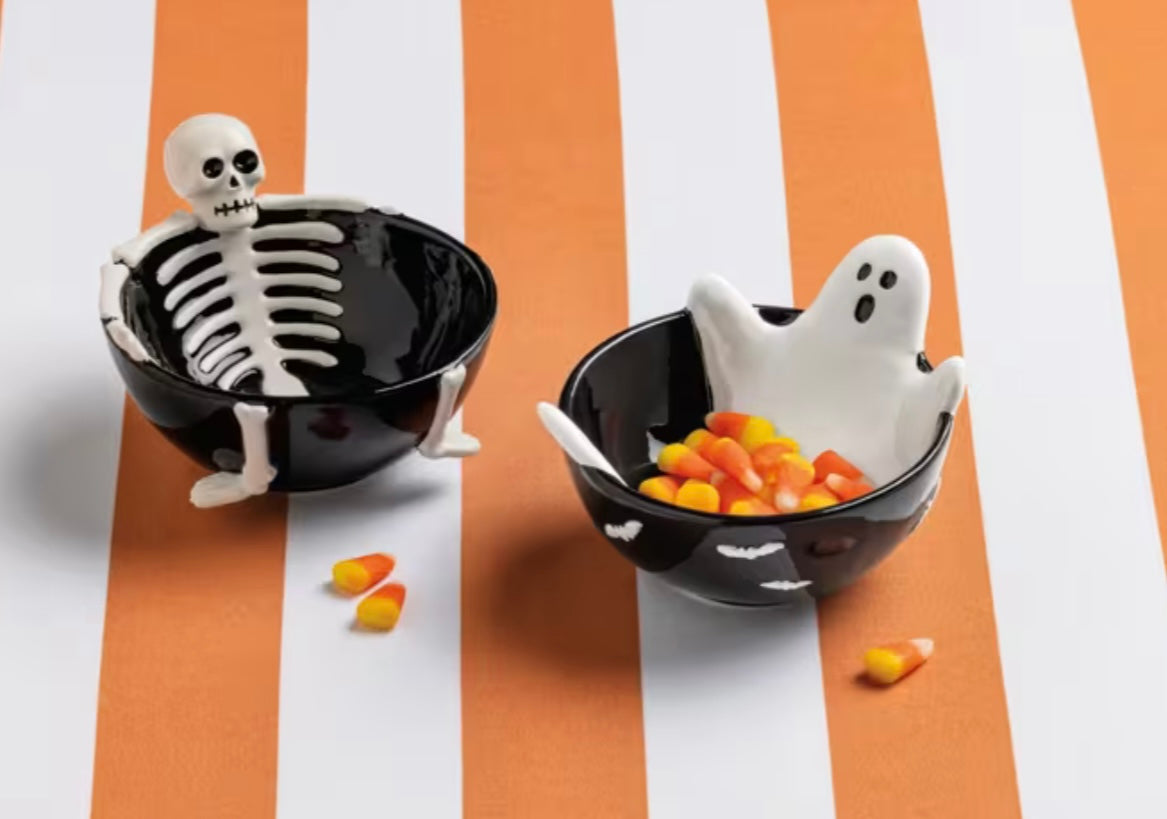 Lounging Ghost Bowl