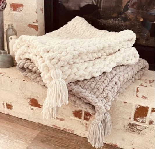 Cozy Knit Blanket Workshop- January 25th