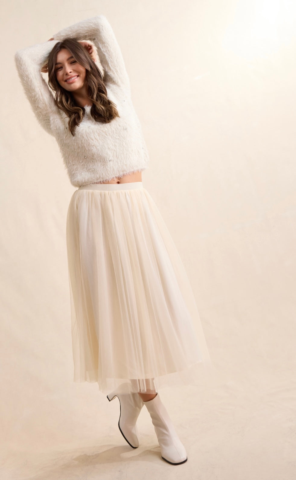Invitation Tulle Midi Skirt