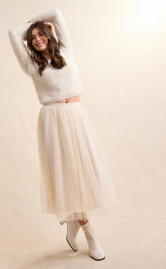 Invitation Tulle Midi Skirt