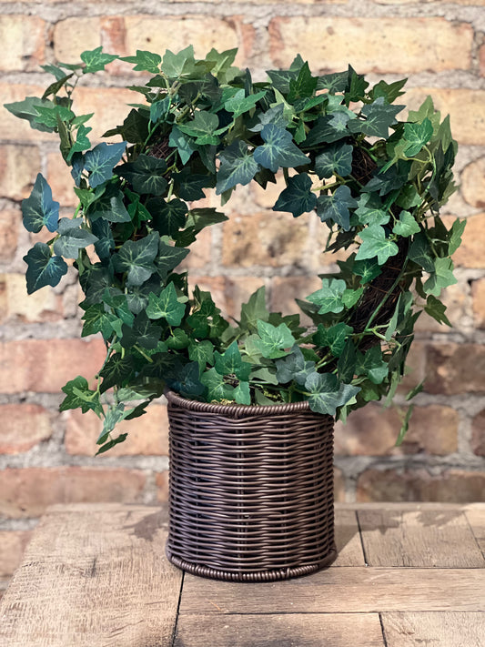 Round Ivy Ring Potted Topiary