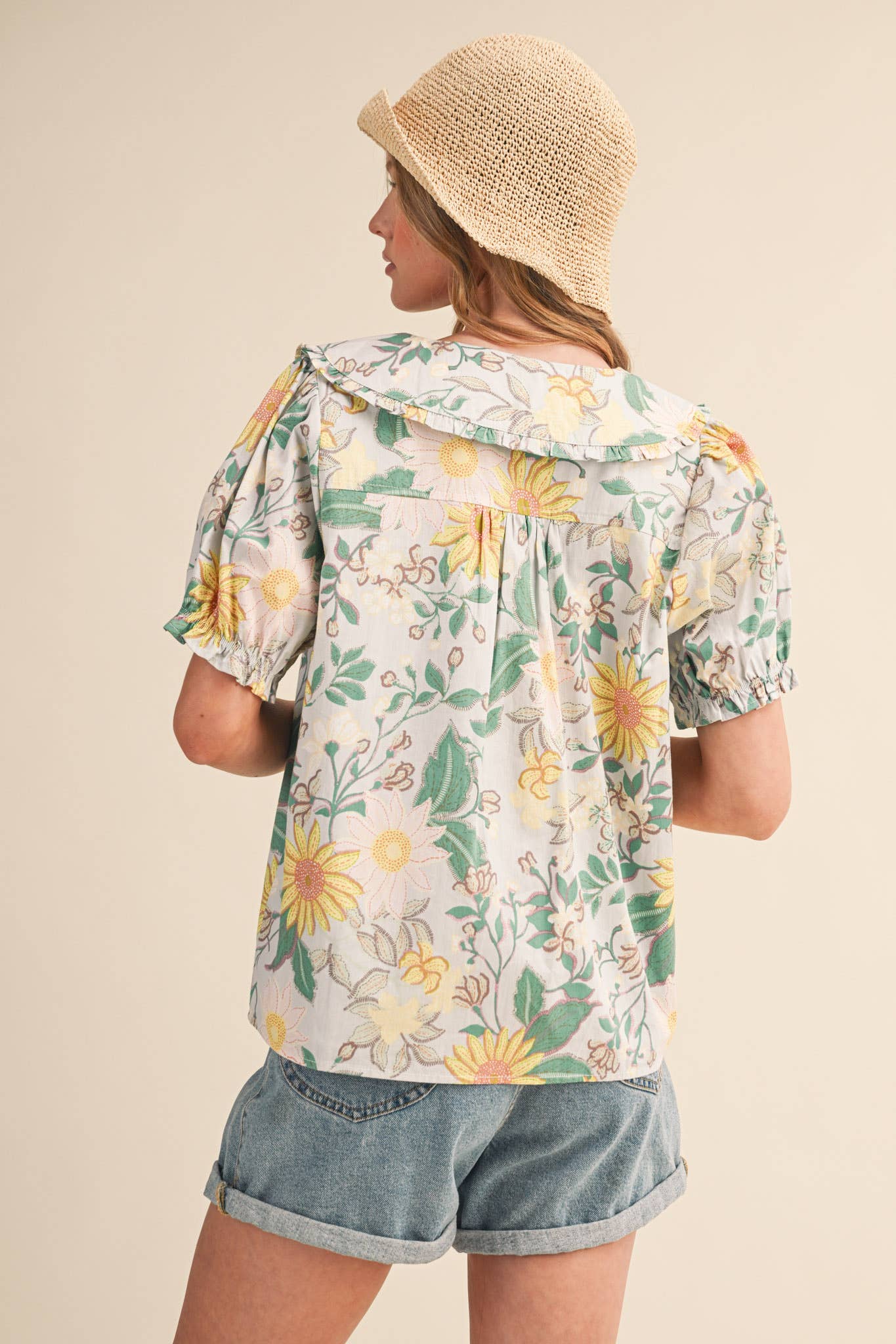 FLORAL PRINT DOLL COLLAR BUTTON DOWN