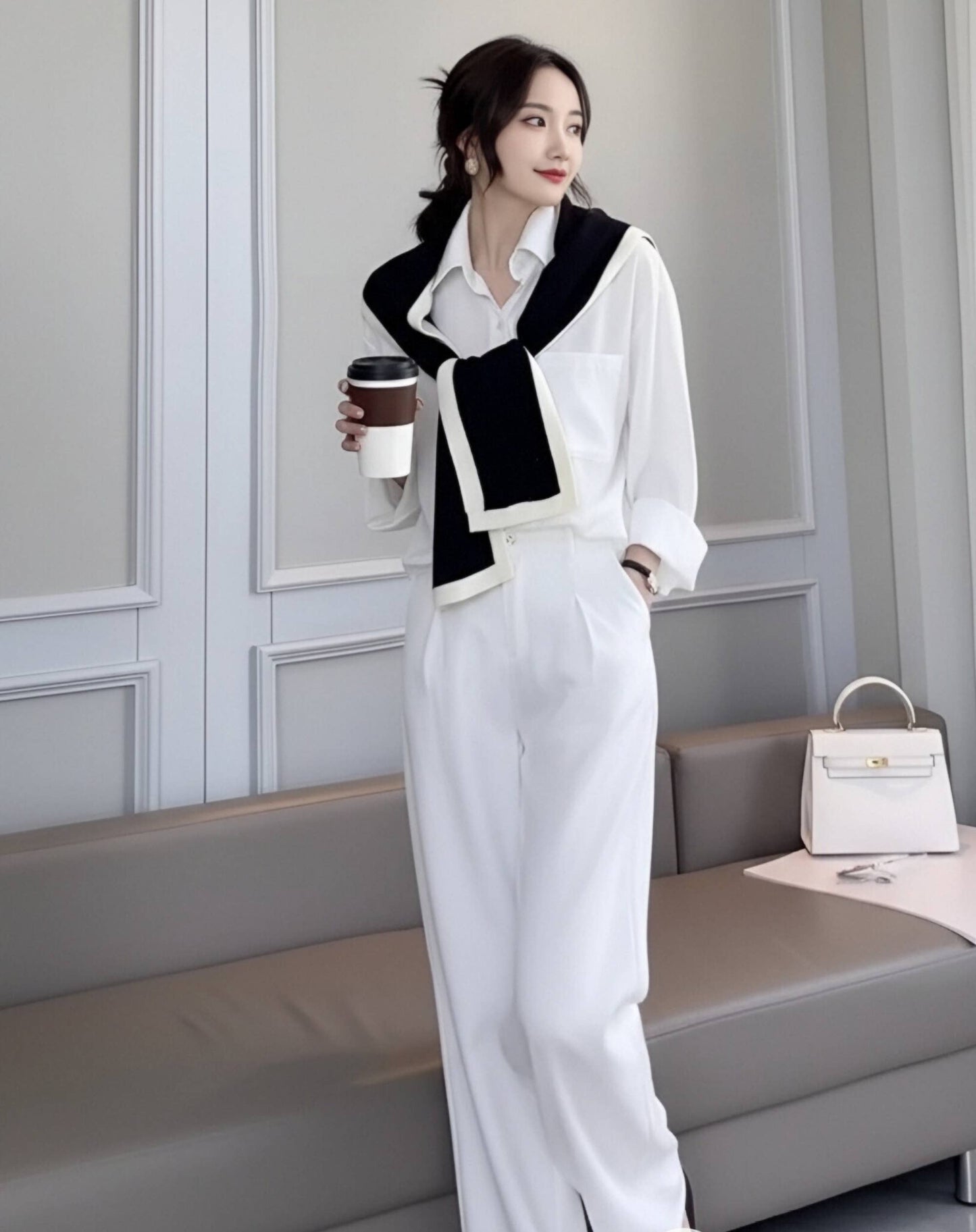 Two-Tone Knit Shoulder Wrap Scarf