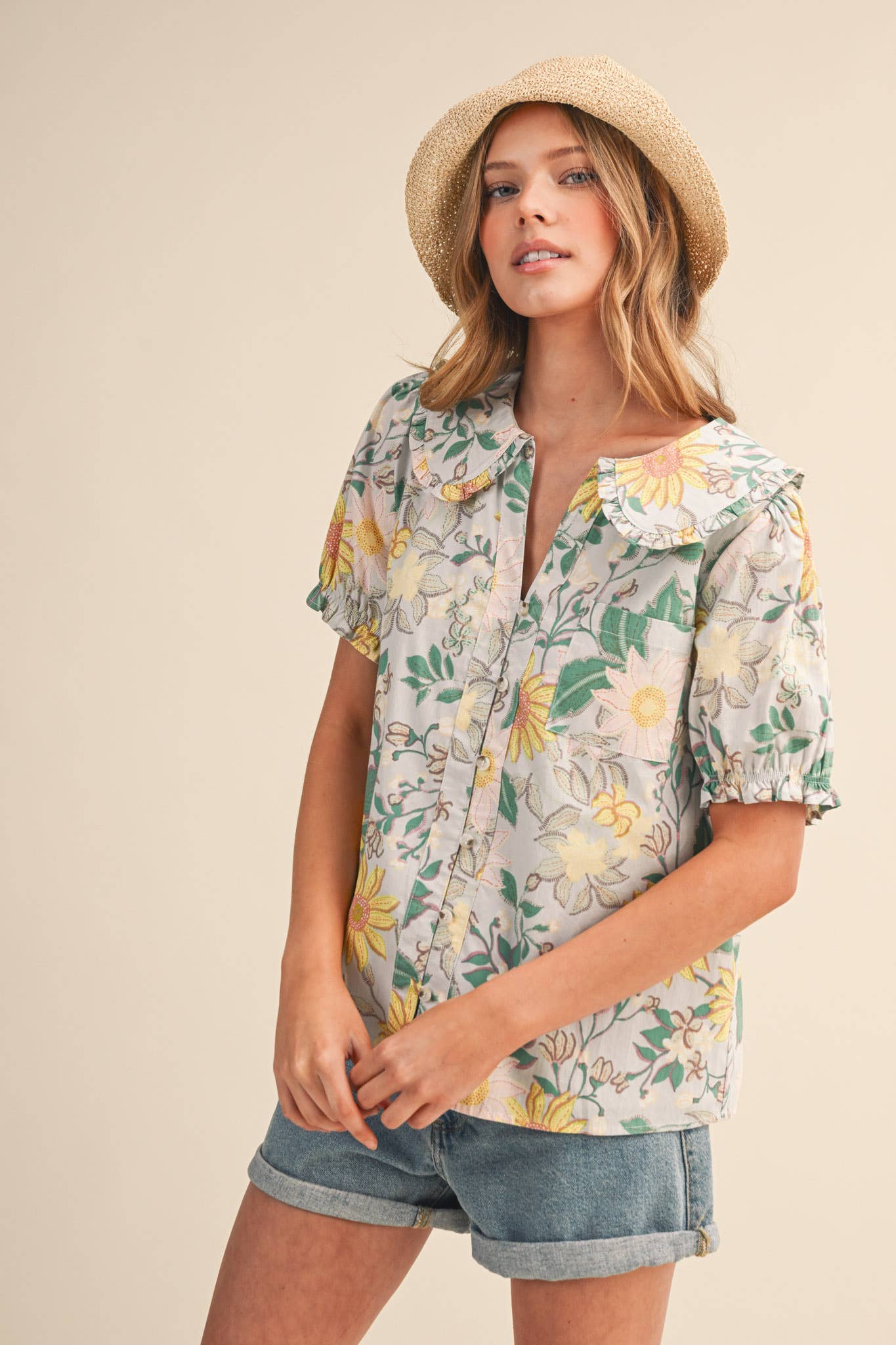 FLORAL PRINT DOLL COLLAR BUTTON DOWN