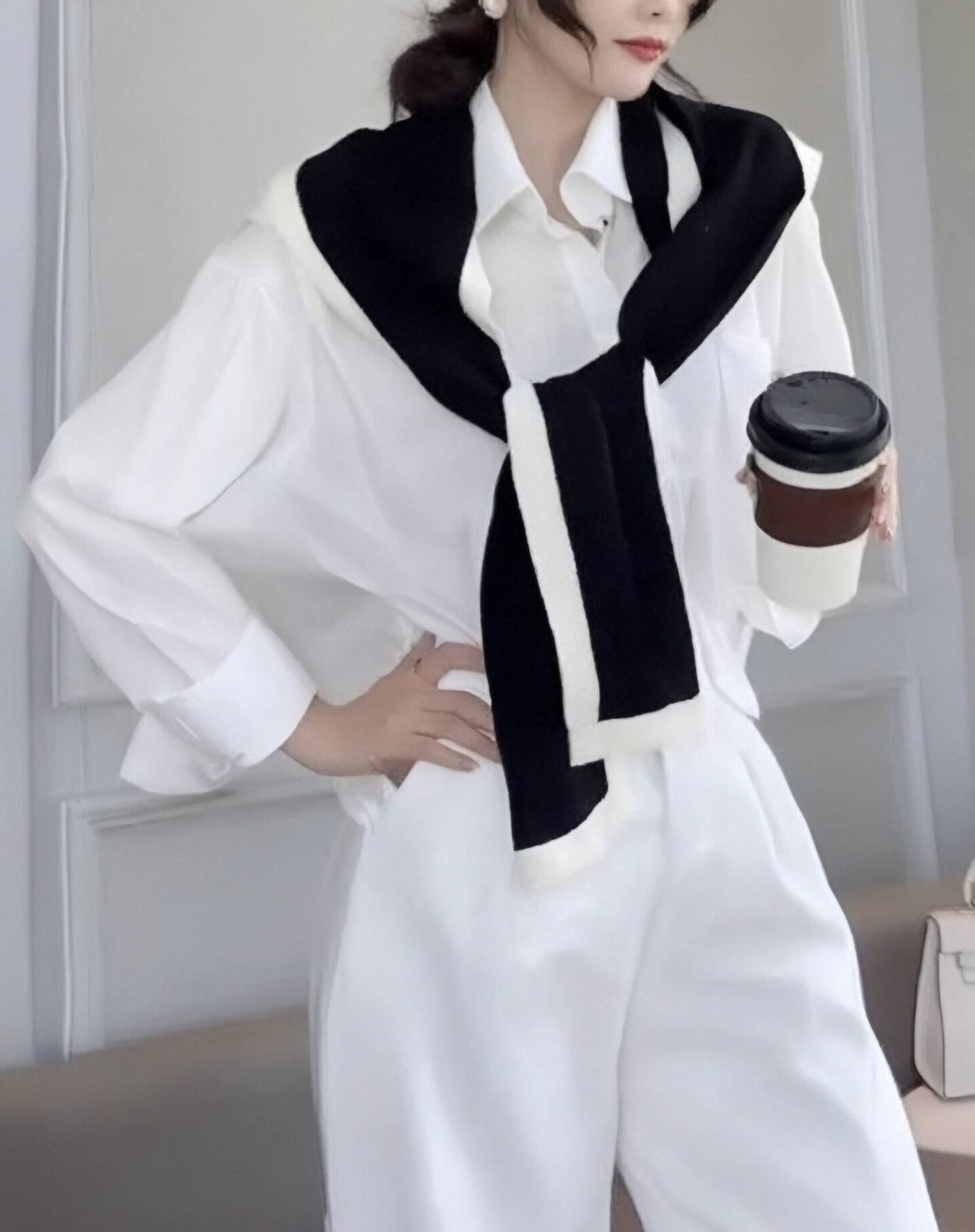 Two-Tone Knit Shoulder Wrap Scarf